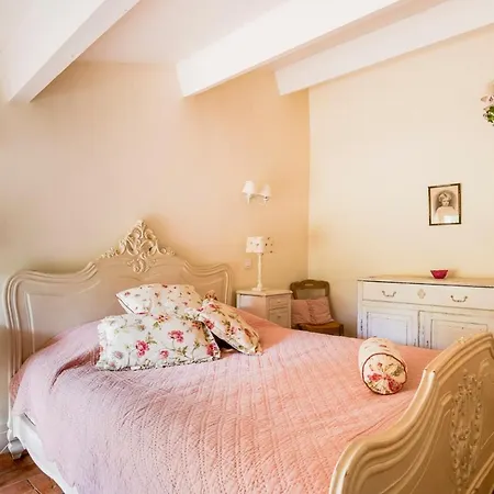 Sleeps 11 With Pool And Wifi 빌라