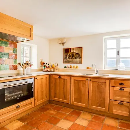 Sleeps 11 With Pool And Wifi Oppedette